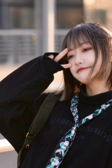 情侣在宾馆